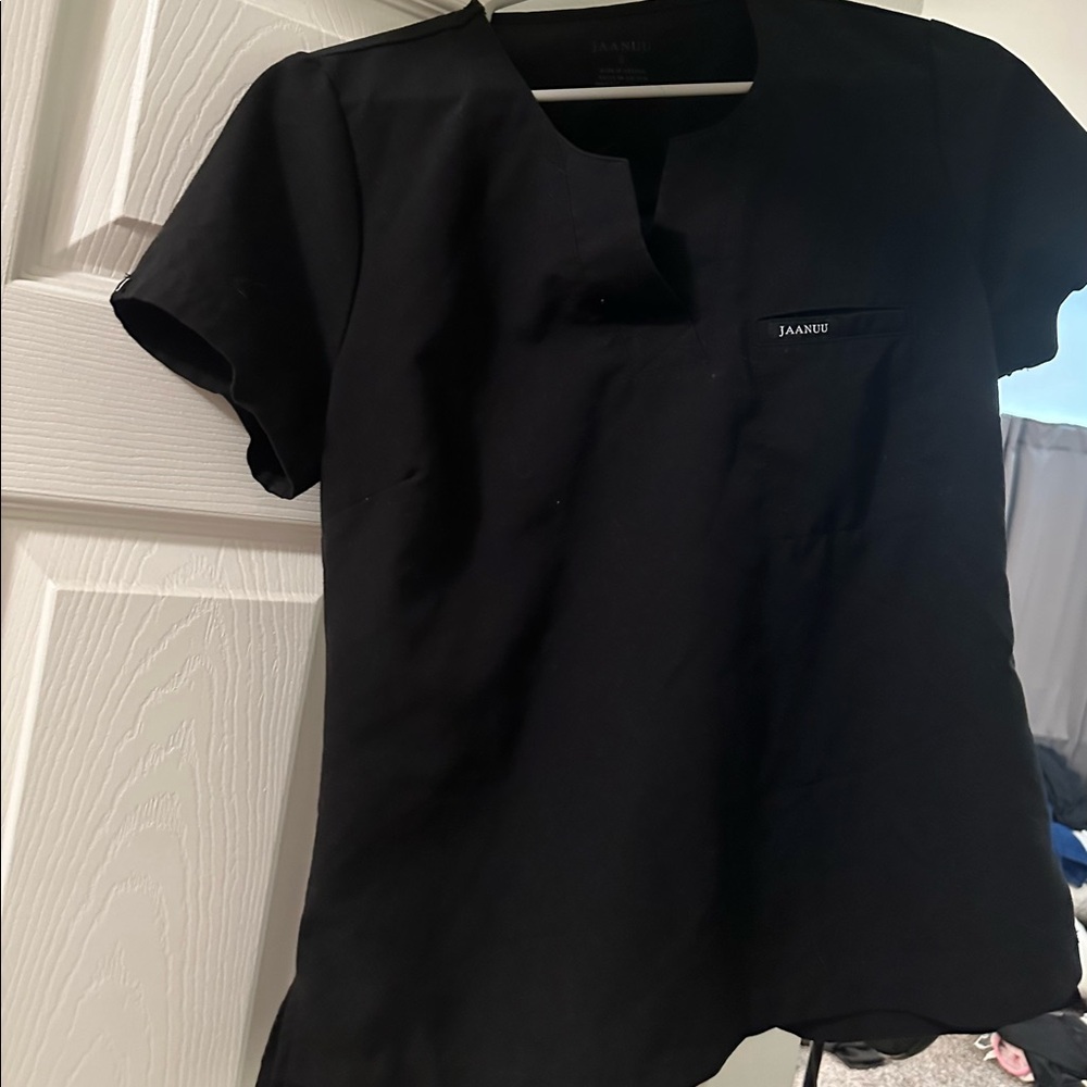 Jaanuu one pocket scrub top
